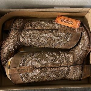 Brand New ✨Corral Glitter Boots 8.5
